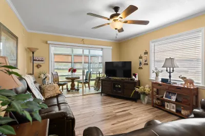 22 Lake Vista Trail #106 1