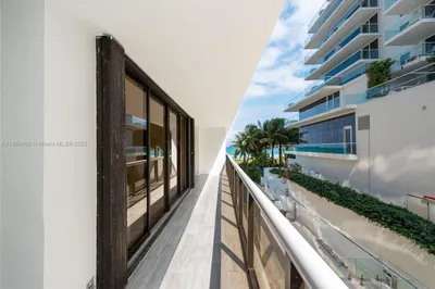 9455 Collins Ave #406 1