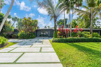 7500 SW 137th St 1