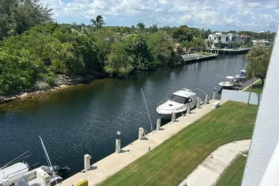 2860 NE 14th Street Causeway #405 D 1
