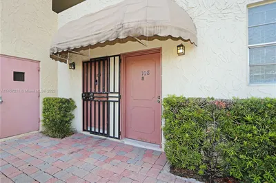 300 NW 42nd Ave #108 1