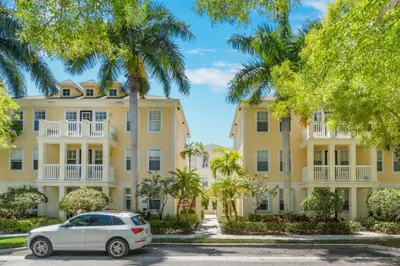 276 MURCIA Drive #213 1