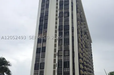 1901 Brickell Ave #B504 1