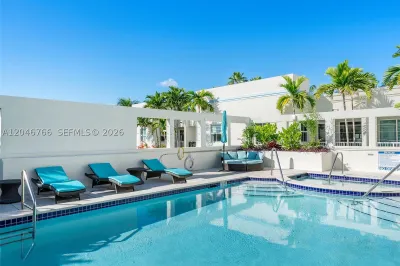 9172 Collins Ave #216 1