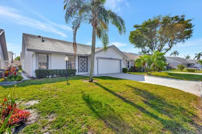 3893 Dafilee Circle 1