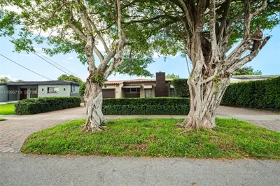 1921 SW 18th Ave #1921 1