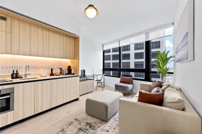 225 N Miami Ave #1102 1