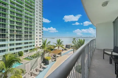 1750 N Bayshore Dr #1405 1