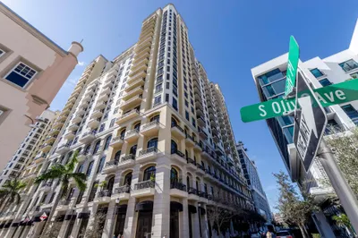 701 S Olive Avenue #714 1