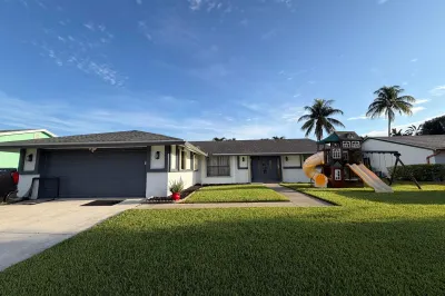 5099 Little Beth Drive S 1