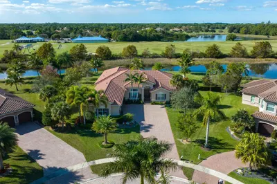 11141 Lynwood Palm Way 1