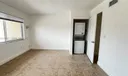 984 W 40th St #2 Photo