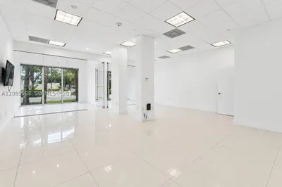 19370 Collins Ave #CU-3 1