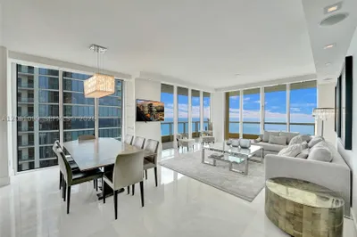 17875 Collins Ave #3201 1