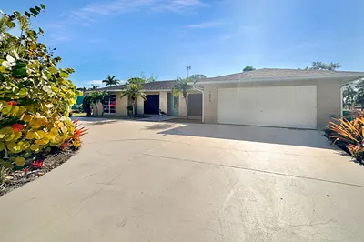 5800 Eagle Drive 1