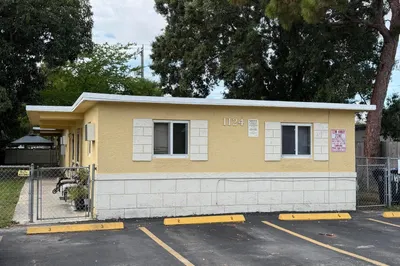 1124 NW 2ND Street #2 1