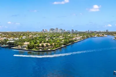 2701 Aqua Vista Boulevard 1