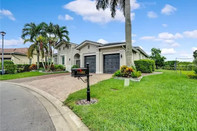 11082 NW 81st Manor 1