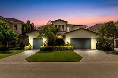 4112 Italia Way 1