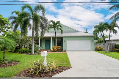 411 NW 7th Street 1