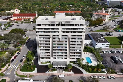 441 Valencia Avenue #403 1