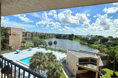 8889 Fontainebleau Blvd #510 1