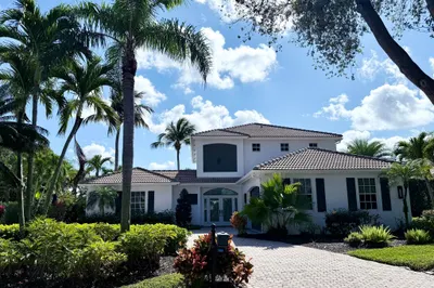 325 Eagle Drive 1