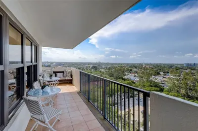 3200 Port Royale Dr #1207 1