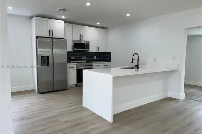 2360 NW 47th Ave 1