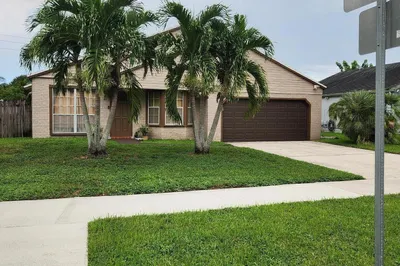 1000 SW 133rd Terrace 1
