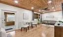 341 E 58th St Photo