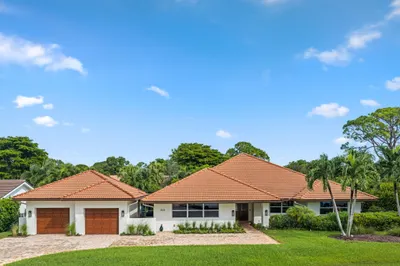 4535 Oak Tree Court 1