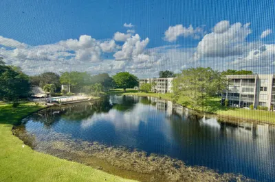 9311 ORANGE GROVE Drive #402 1