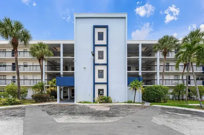 6000 NW 2nd Avenue #433 1