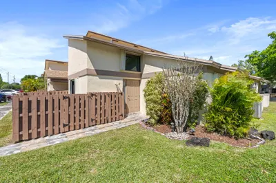 10675 NW 29th Mnr