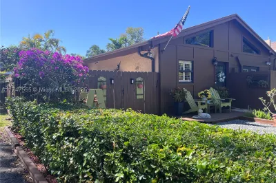 11331 SW 114th Cir Ter #11331 1