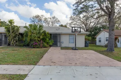 1348 Riverside Circle 1