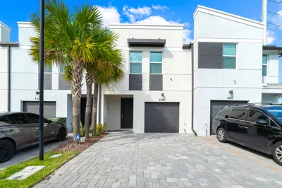 _DSC1002