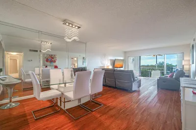 3930 Inverrary Boulevard #703-d 1
