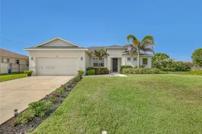 440 SW Undallo Rd 1