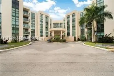 2075 SW 122nd Ave #322 1