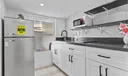 171 W 13th St Photo