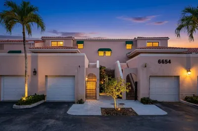 6654 Villa Sonrisa Drive #412 1