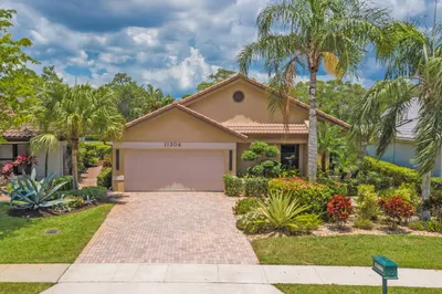 11204 Cloverleaf Circle 1