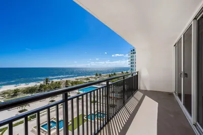 2000 S Ocean Boulevard #6E 1