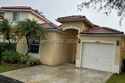 10065 SW 163rd Ave 1