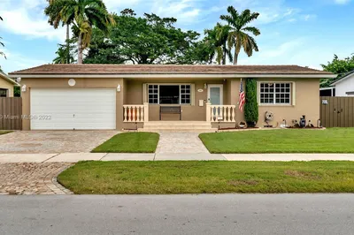 365 NE 115th Street 1