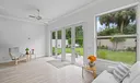 154 E Hampton Way Photo