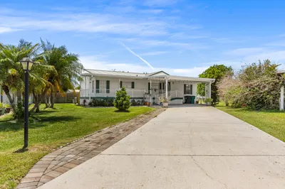 1697 SW 35th Circle 1