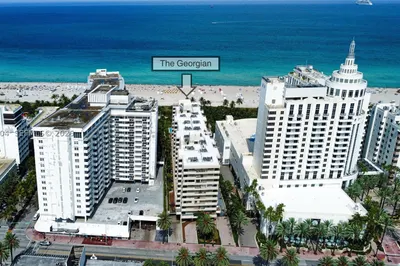 1623 Collins Ave #215 1